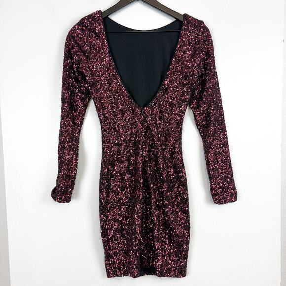 Dress the Population Sequins Mini Bodycon Open Back Dress Maroon Red - XS - Picture 4 of 9